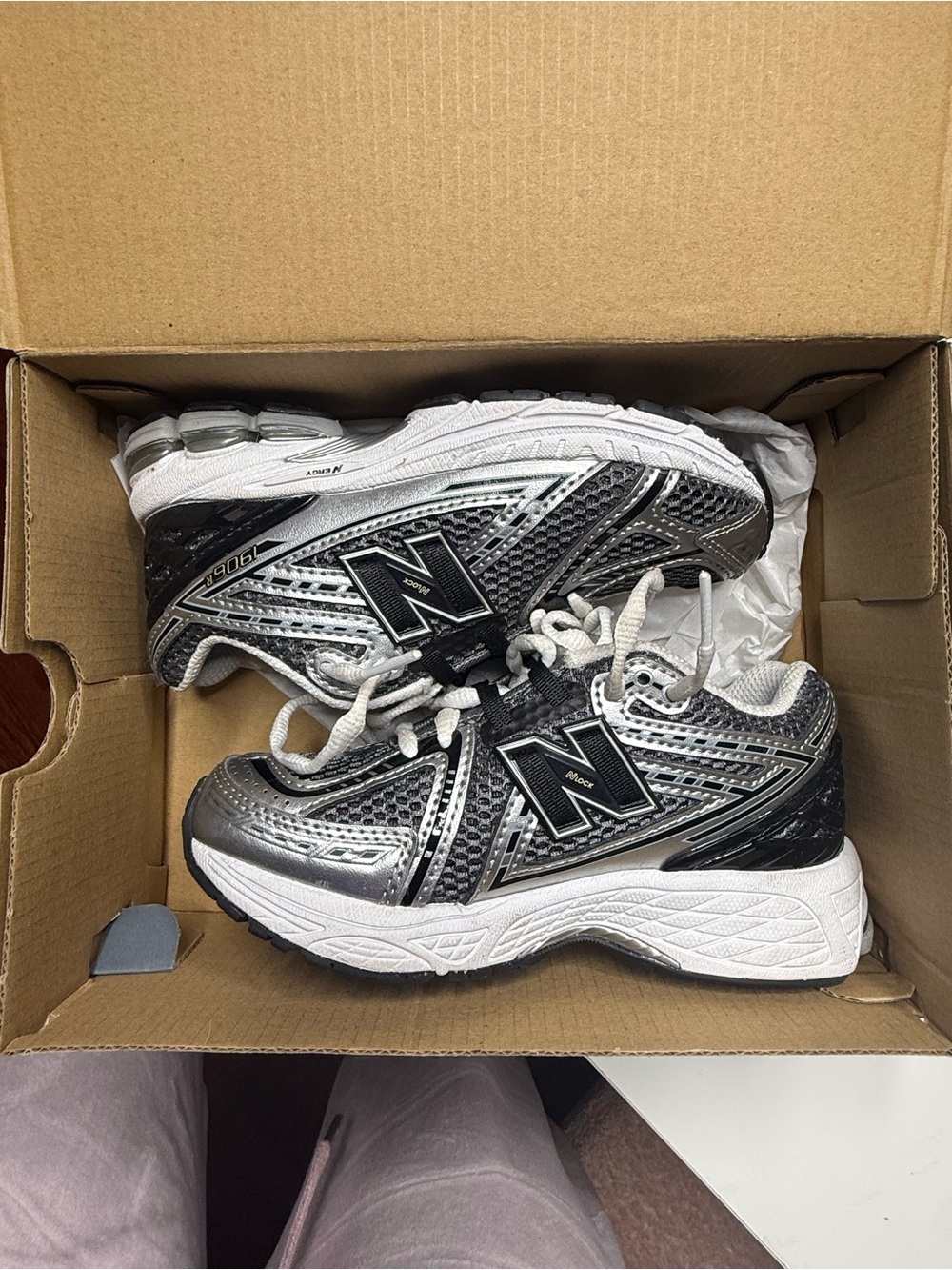 New Balance 1906 Kids. Silver and Black